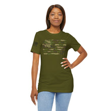 Load image into Gallery viewer, Distressed Camo Flag Tee